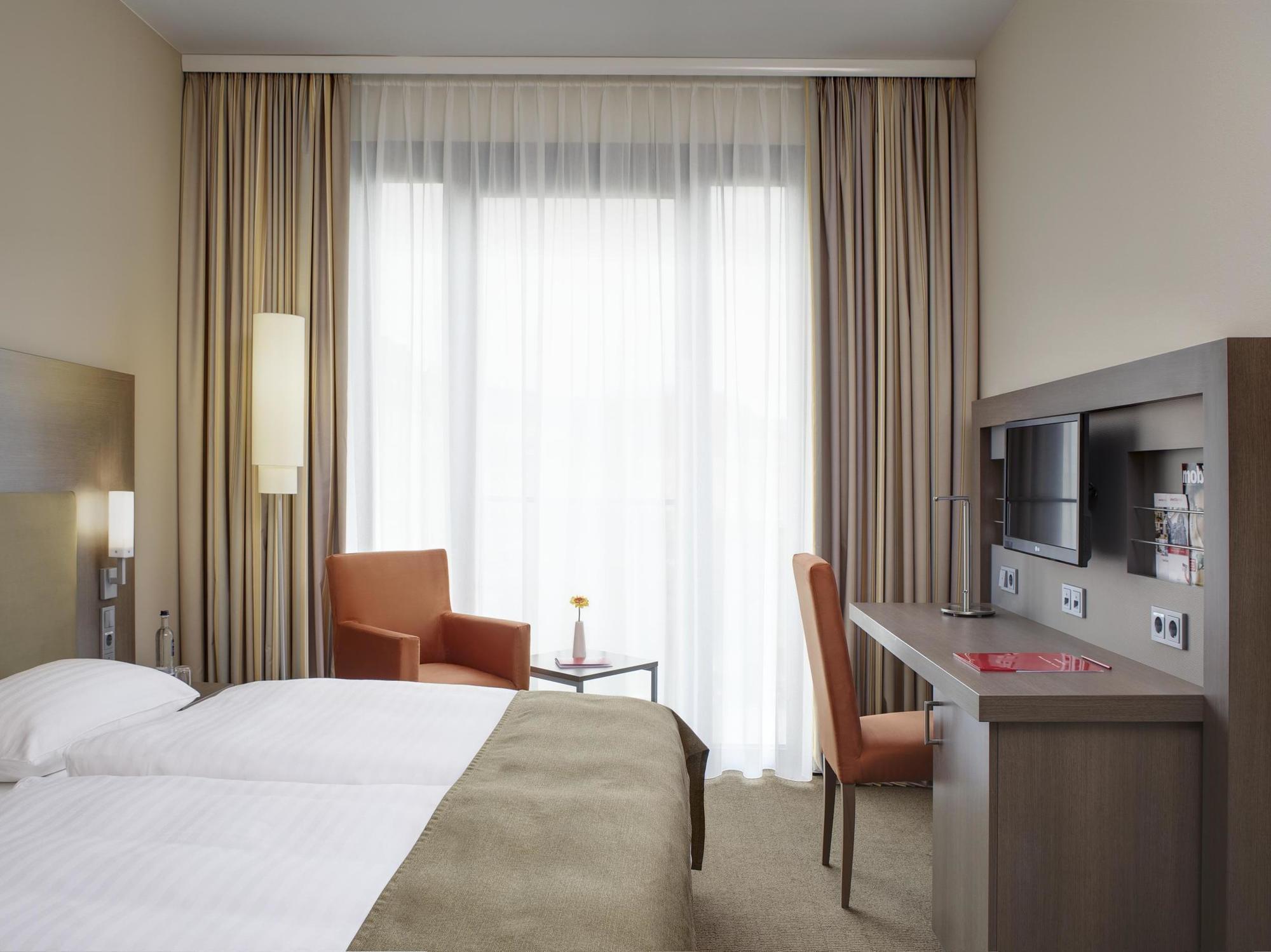 Intercityhotel Хановер Екстериор снимка